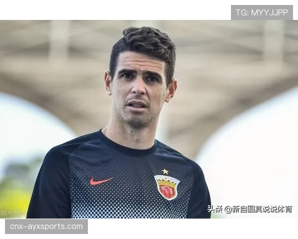 海港克劳德后腰屏障作用关键 黑又硬外援决定战术改造成败